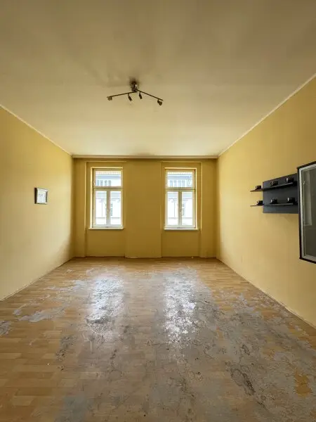 Charmante Altbauperle: Lichtdurchflutete 2-Zimmer-Wohnung im Herzen des 2. Bezirks