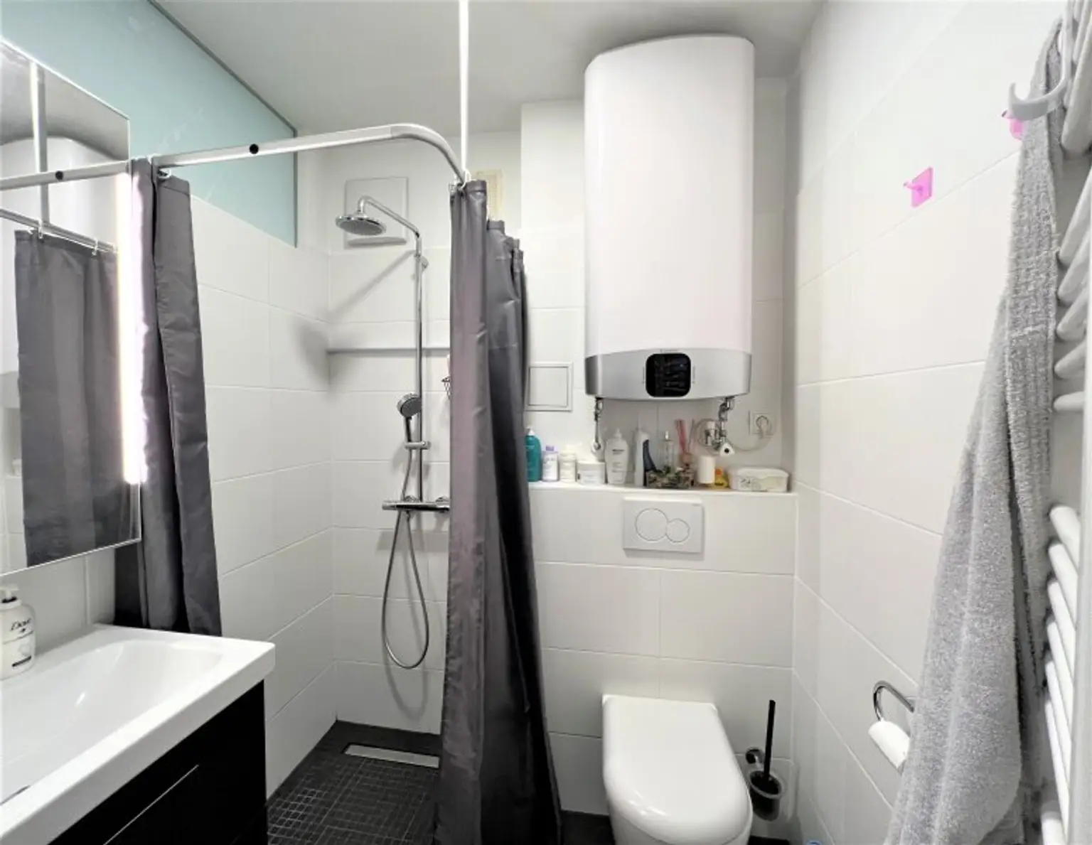 Koffer packen und einziehen!! Entzückende 2-Zimmer Wohnung in bester Lage!