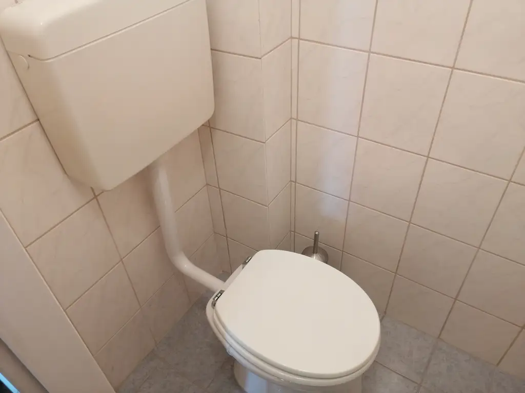 Ob Single oder Pärchen hier wollen Sie Wohnen! Nähe Kagranerplatz! Loggia!
