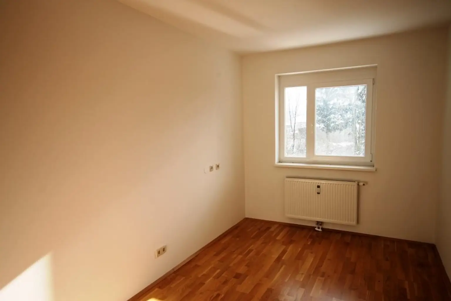 IMS IMMOBILIEN KG 2-3 Zimmer Mietwohnung HALL