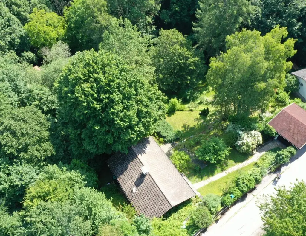 Absolute Rarität nähe Gablitz und Purkersdorf, Waldlage, 3068m² Grundstück, Doppelcarport, Ruhelage, letztes Haus in Sackgasse,