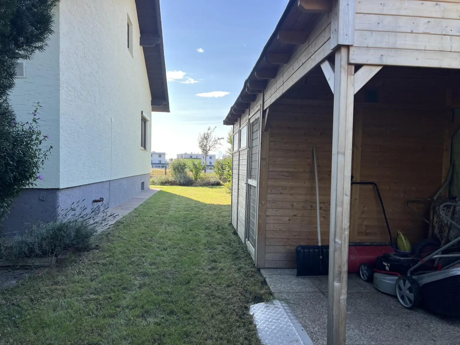 "Ein Haus mit Herz – Pool, Garten und Rückzugsort"