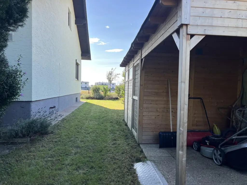 "Ein Haus mit Herz – Pool, Garten und Rückzugsort"