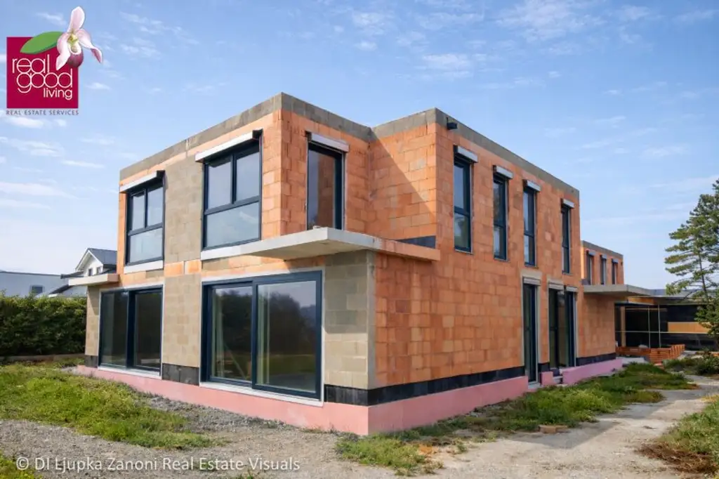 Moderne Doppelhaushälfte mit Garten in exklusiver Wohnlage – nahe Mödling