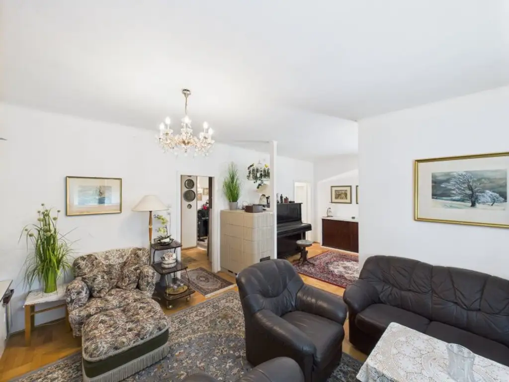 Dachgeschoss-Traum in 1130 Wien: 150 m², 2 Dachterrassen – ab € 2.909,--Kreditrate/ Monat