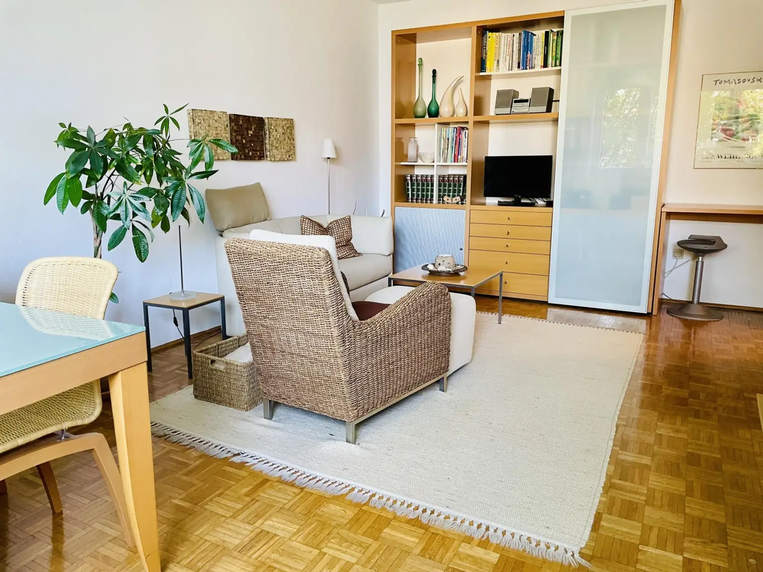Schöne, ruhige 1,5 Zimmer Wohnung
