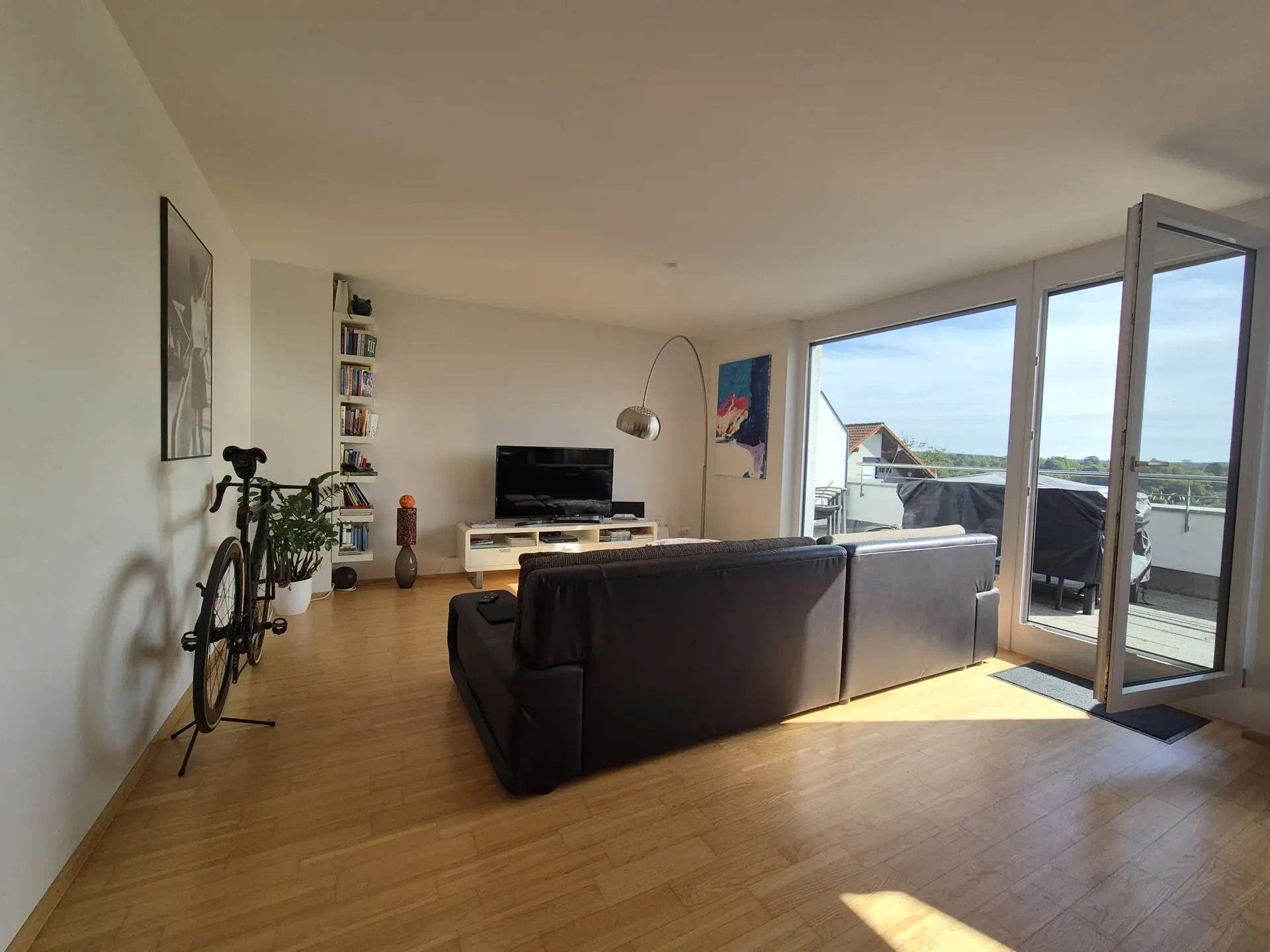 Wohn-/Esszimmer Ansicht 5
