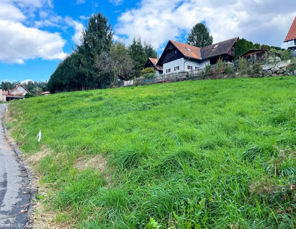 RUHELAGE & AUSSICHTSLAGE! Baugrundstück nahe Graz!