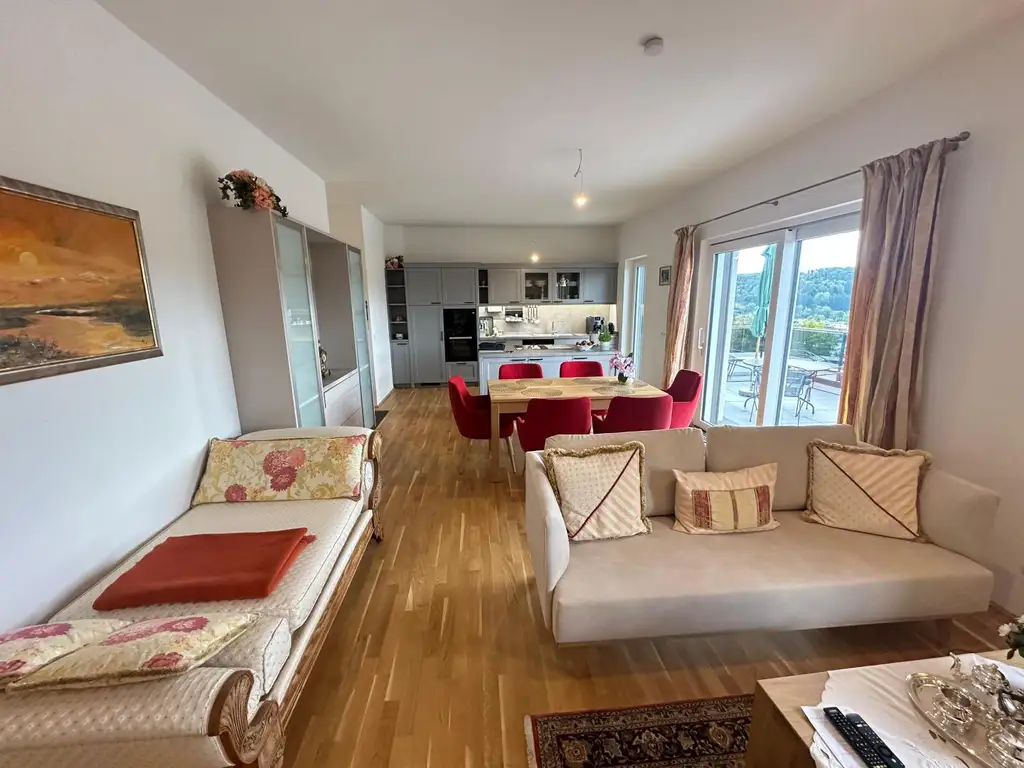 Luxus Penthouse- Wohnung mit Blick auf die Basilika Maria Trost