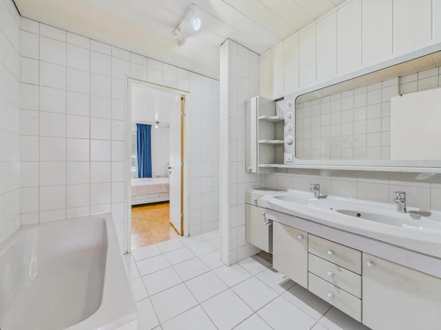 Badezimmer 4