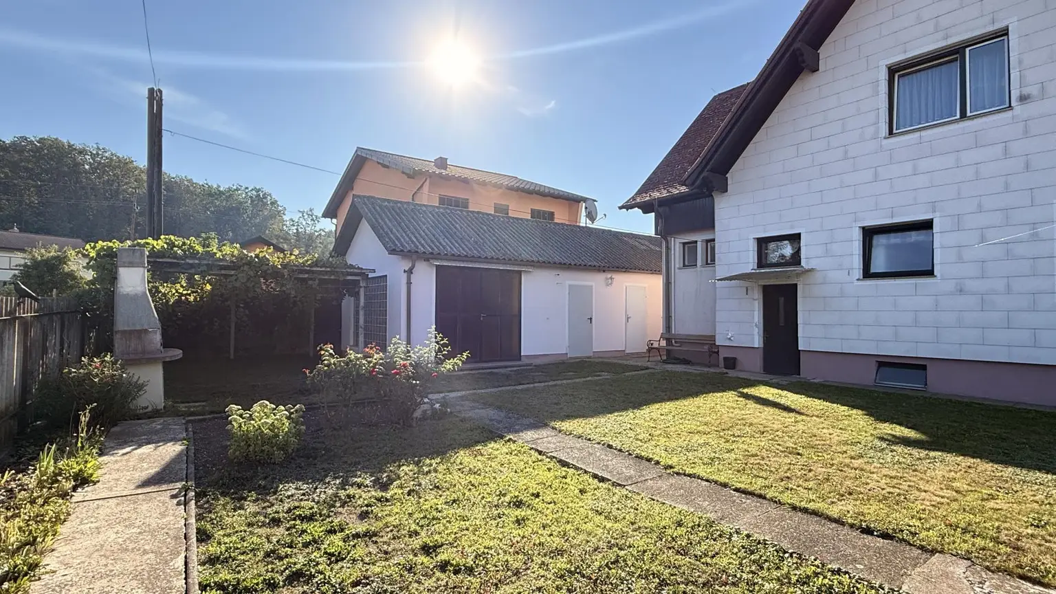Garten komplett eingezäunt
