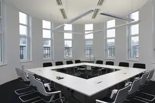 Regus fleishmark-052