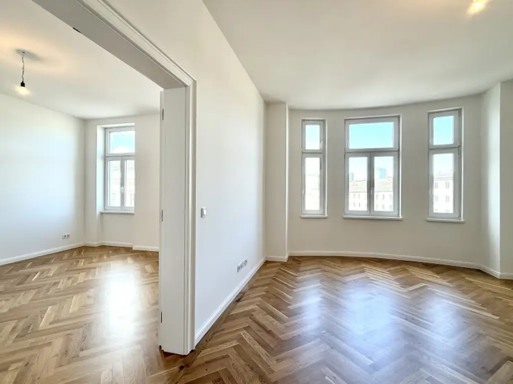 SANIERTE ALTBAUPERLE MIT BALKON I Belvedere & Schweizergarten Nähe I Barrierefreier Zugang mit Lift I Fischgrätparkett & Fußbodenheizung I perfekte öffentliche Anbindung