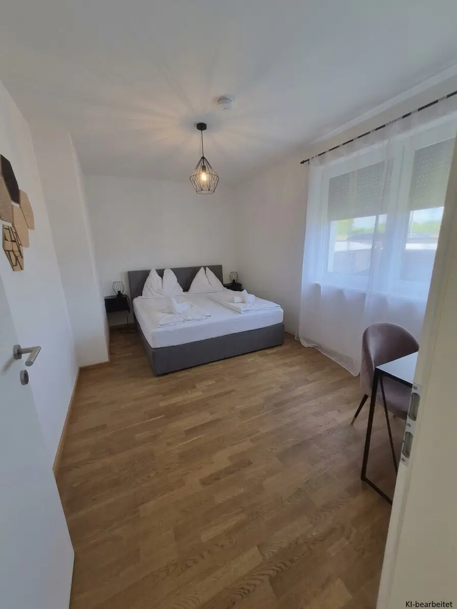 Ca. 64 m² Wohnung mit ca. 107 m² Eigengarten & Klimaanlage - Perfekt als Haupt- od. Zweitwohnsitz - Lebensqualität zwischen See und Reben