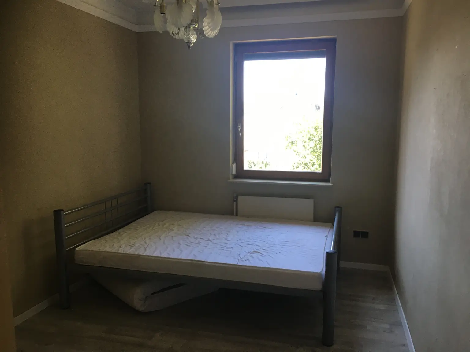 Ein- und Mehrfamilienhaus mit Potential, auch für Bauträger geeignet!!!