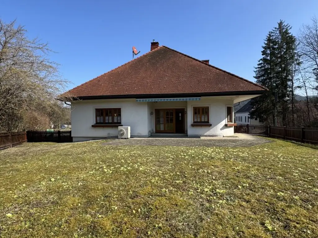 4-Zimmer-Familienhaus mit viel Platz für die ganze Familie, Garten & Garage