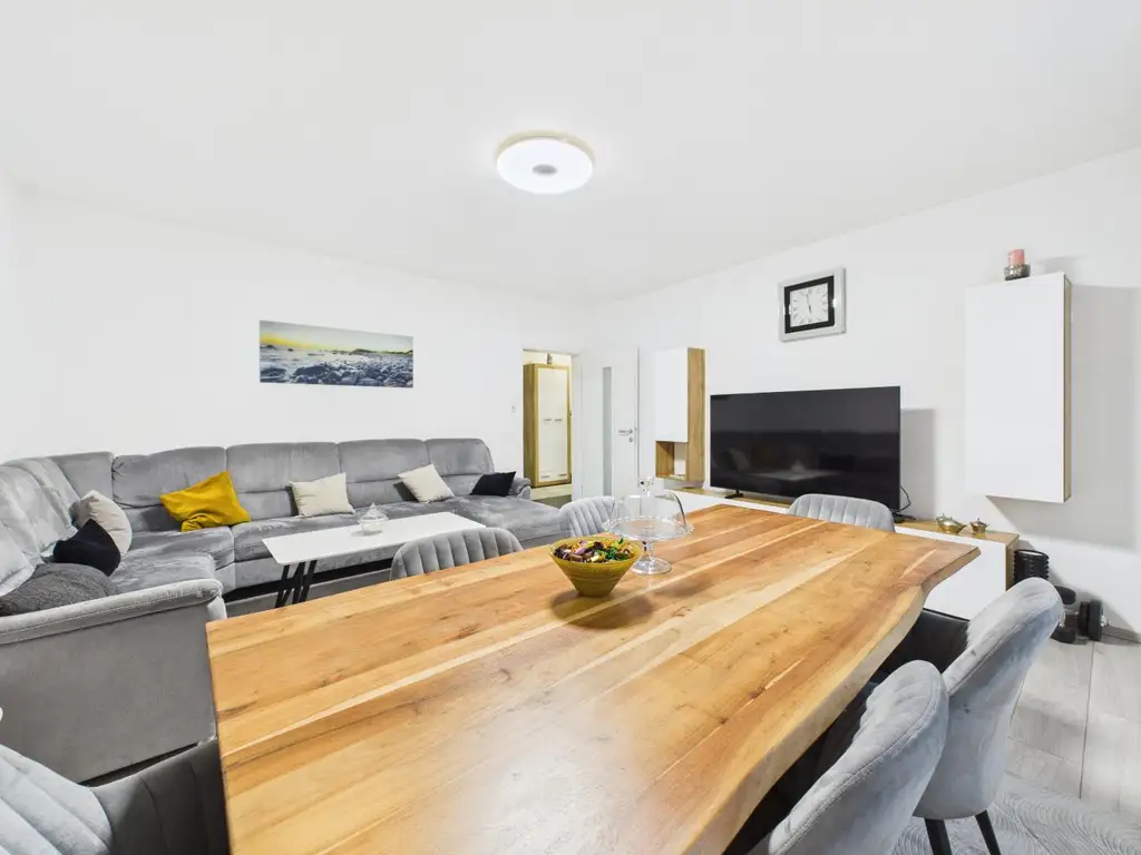 4-Zimmer Eigentumswohnung mit Balkon im Herzen von Wels – modernes Wohnen in Bestlage