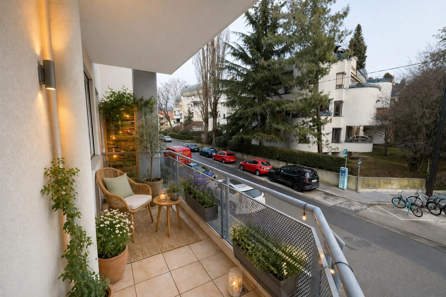 Balkon  (KI-optimiert)