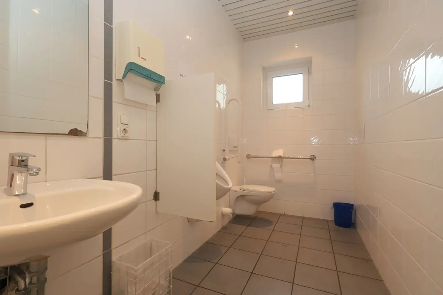 WC Herren EG