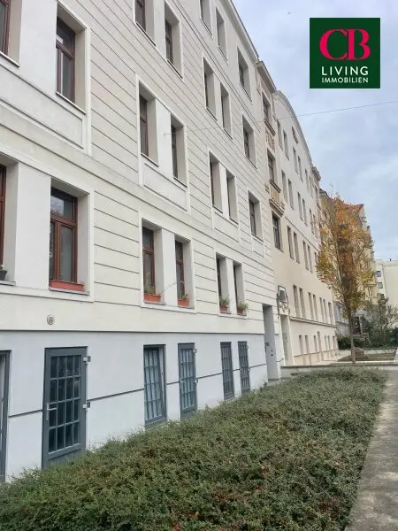 PREISHIT! GRUNDSANIERTE 2 ZIMMER ALTBAUWOHNUNG IN TOP LAGE