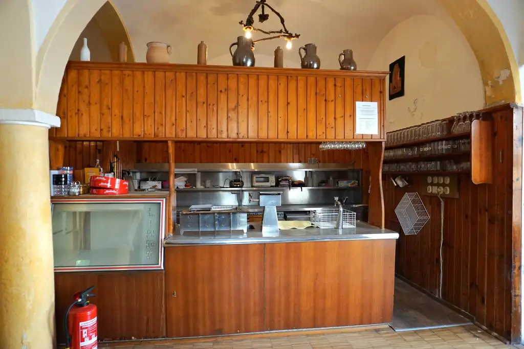 Großzügiges Objekt mit vielfältigen Nutzungsmöglichkeiten - Ca. 100m2