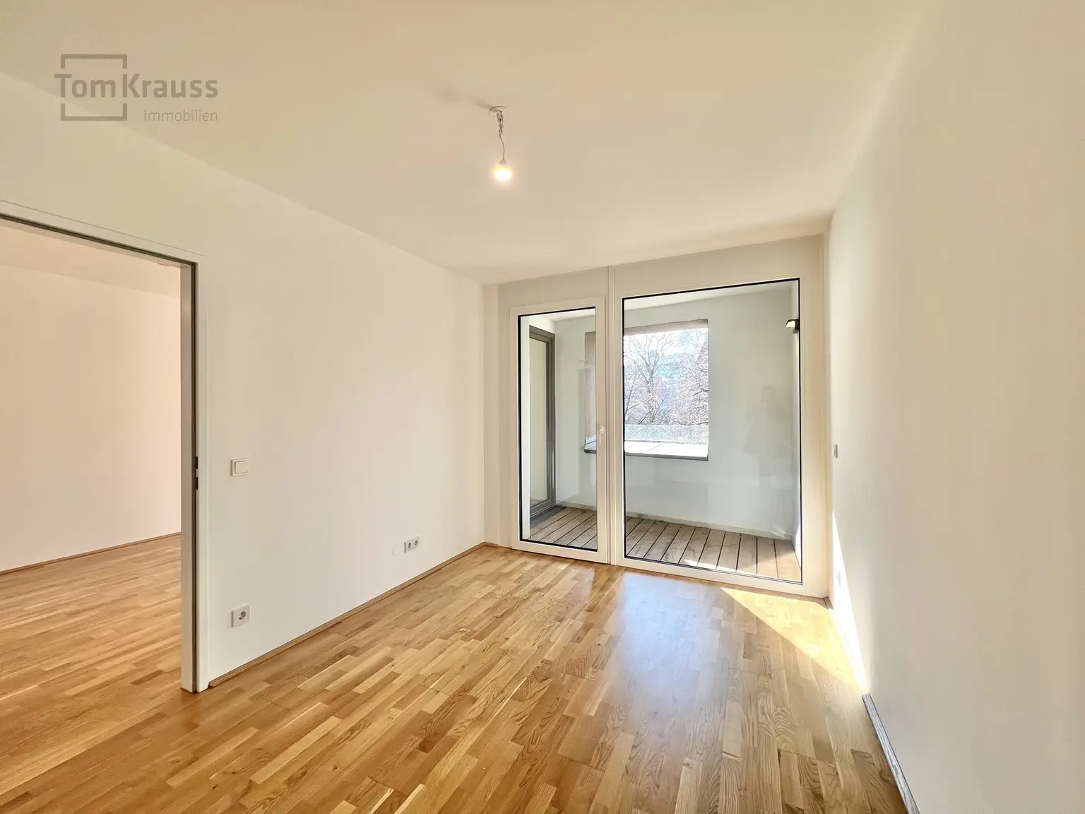 STADTHAUS MILLER - SONNIGER PÄRCHENHIT MIT LOGGIA IN STADTLAGE