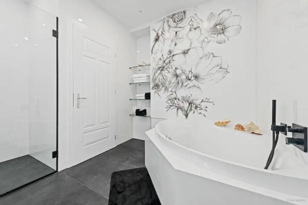 Luxuriöse, komplett möblierte Designerwohnung mit Balkon in Bestlage Döbling – barrierefrei & bezugsfertig