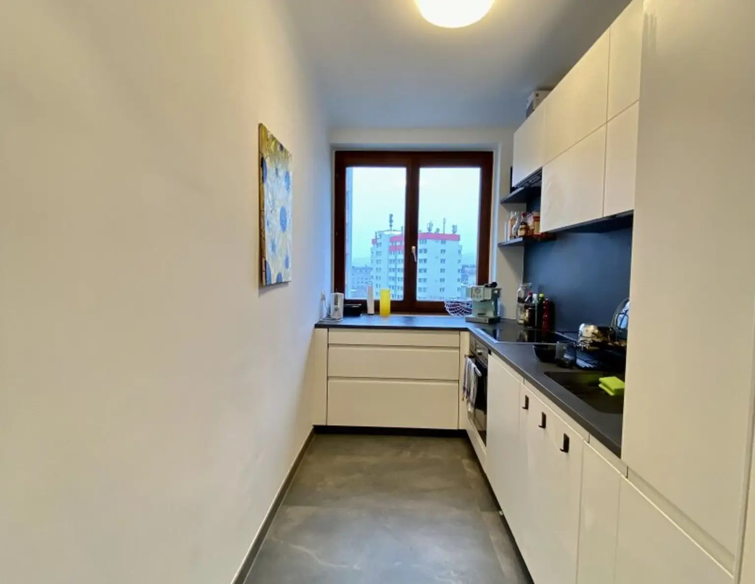 Linz: 4-Zimmer-Wohnung mit kleinem Balkon im 7. Stock mit Lift! - RESERVIERT!