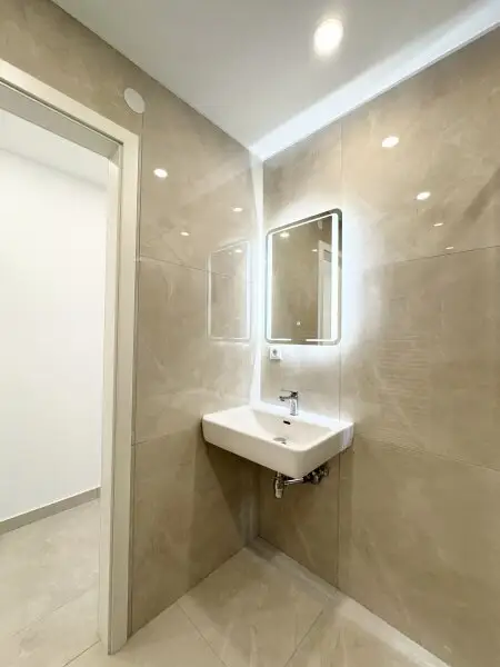 Exklusives Wohnerlebnis in Wien – Großzügige Eigentumswohnung mit Balkon