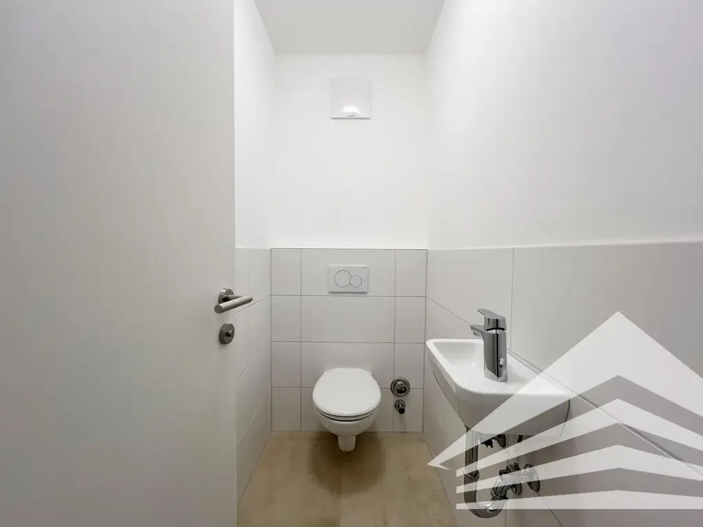 Perfekt aufgeteilte 2-Zimmer Wohnung mit großem Balkon in Puchenau!