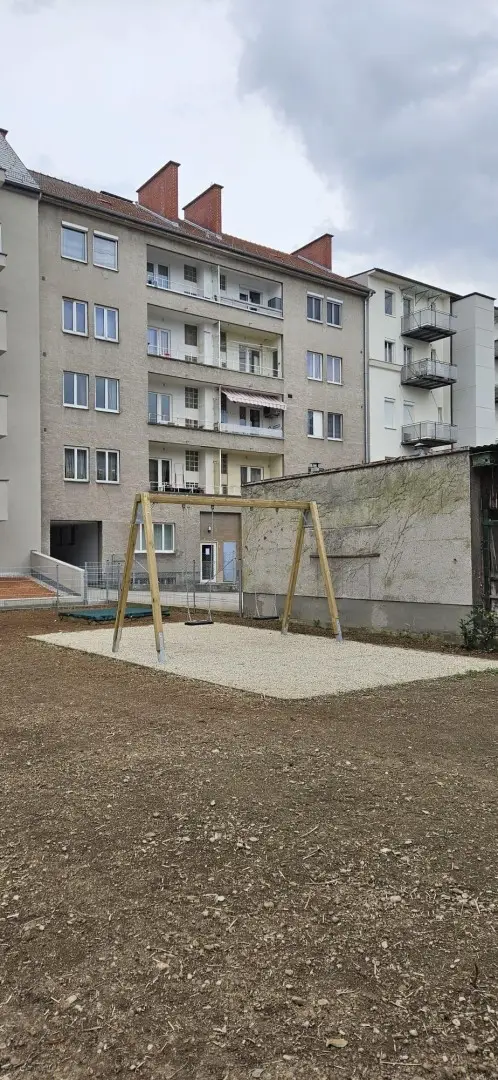 Singel oder Pärchenwohnung Stadtzentrum mit  80 m2 Garten, 11 m2 Terasse TG Platz-ERSTBEZUG