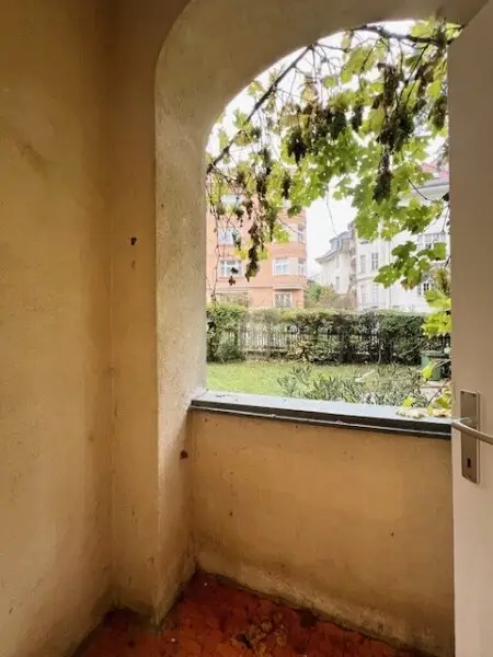Gersthof /Pötzleinsdorf - charmante Altbauwohnung, 94m2 mit Balkon, Grünblick & Gartenidylle mitten in der Stadt!