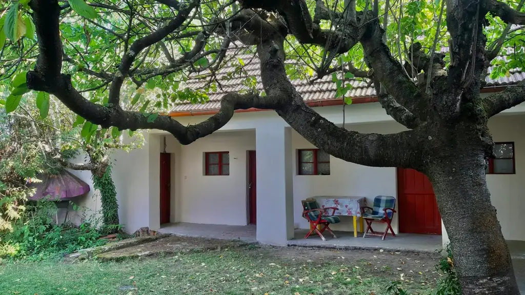 Charmantes, idyllisches Landhaus mit eigenem Ferienappartement und Raum für Ideen!