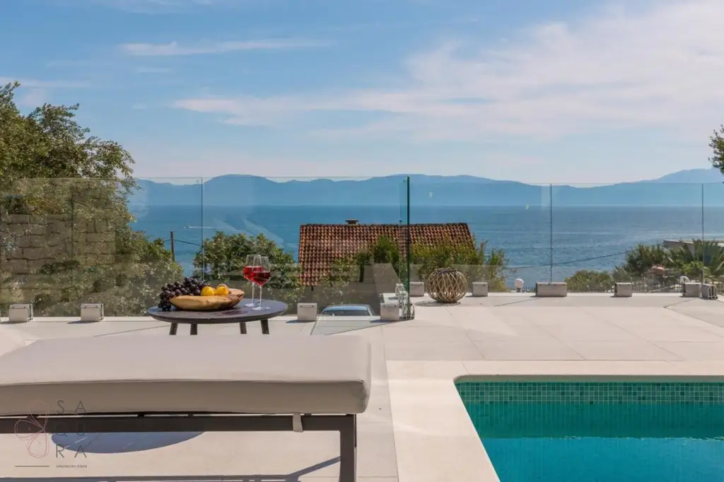 Mediterranes Lebensgefühl trifft Investment – Traumhafte Villa mit Meerblick an der Makarska Riviera
