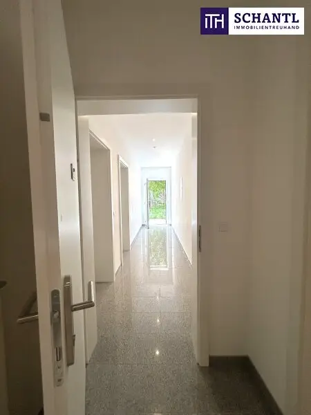 Seminarraum oder doch Kleinwohnung?  Modernes Badezimmer und ein Abstellraum - in Reiteregg Gemeinde Sankt Bartholomä