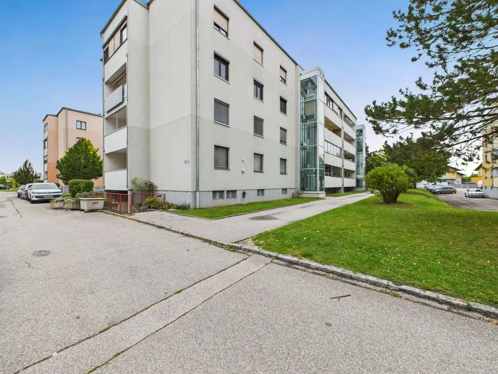 Helle 3-Zimmer Wohnung mit Loggia in Bestlage von Wels