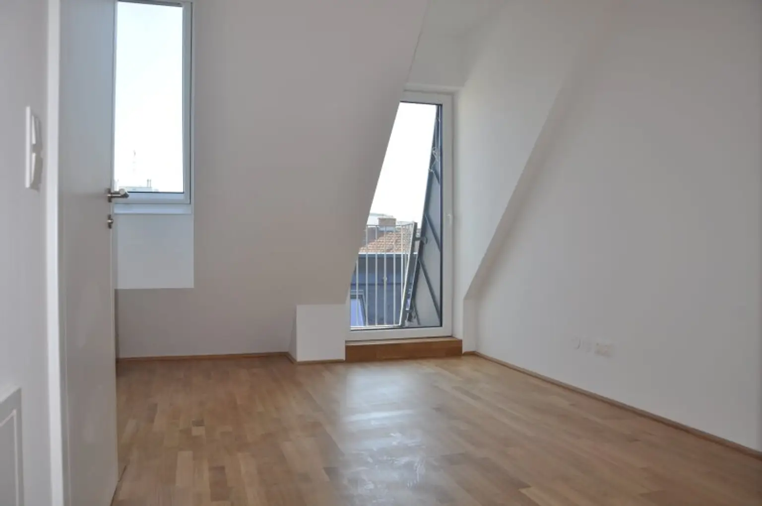 SONNWEND – LIVING! ERSTBEZUG - KÜCHE - KLIMA - BESCHATTUNG - U1 NÄHE!