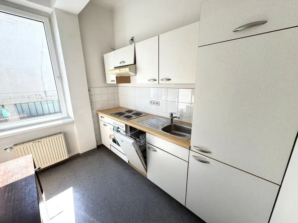 Hallenobjekt mit Büro beim Hauptbahnhof