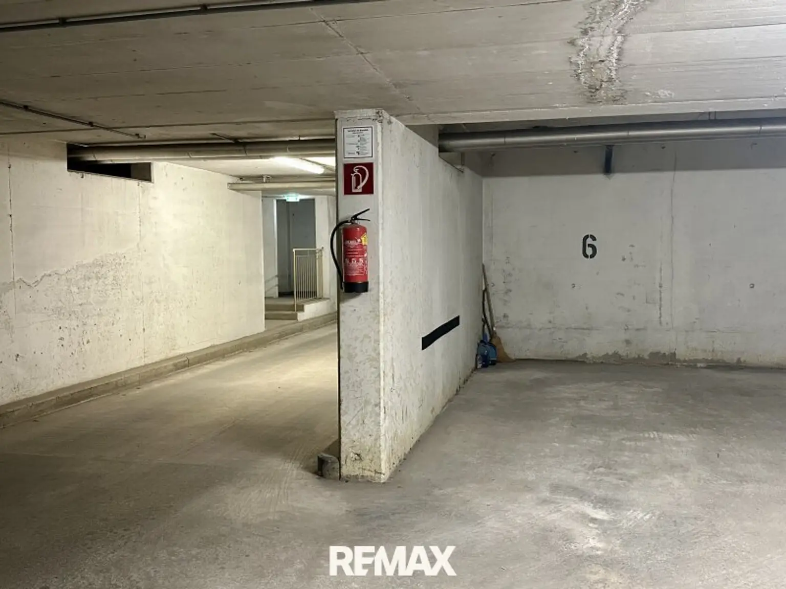 Tiefgaragen-Parkplatz