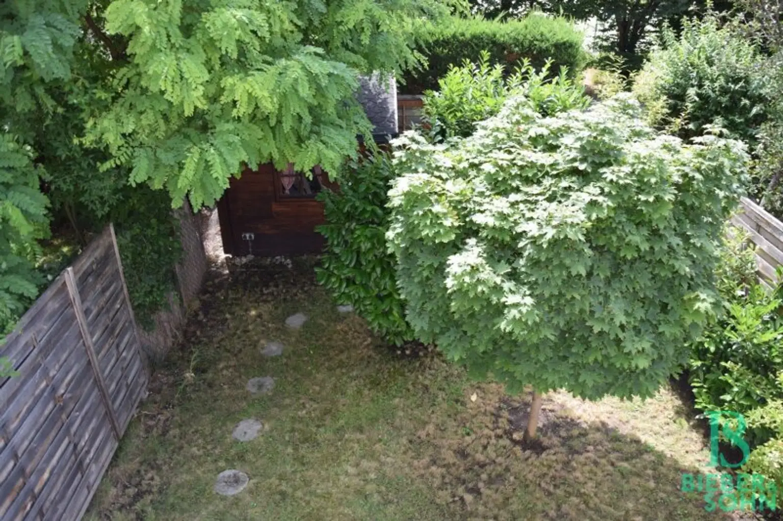 Edle Ausstattung - sonniger Garten - extravagant Wohnen!