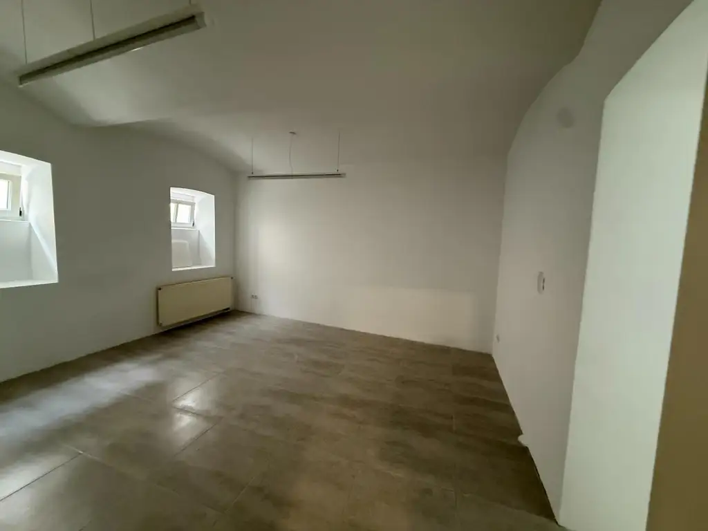 Modernes Studio mit All-Inclusive Miete in zentraler Lage