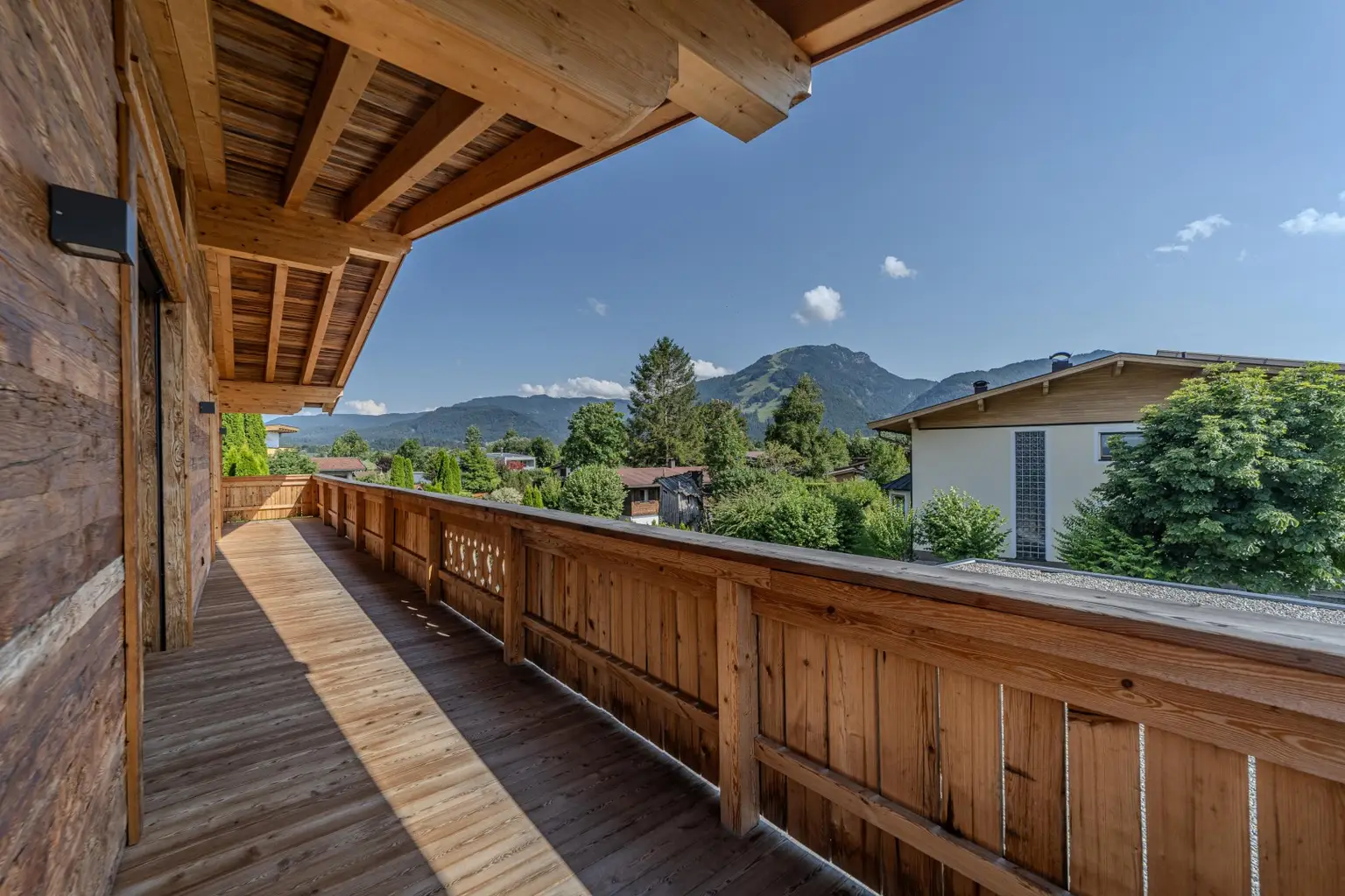 Traumhaftes Alpenchalet mit Outdoor Pool und Saunahaus