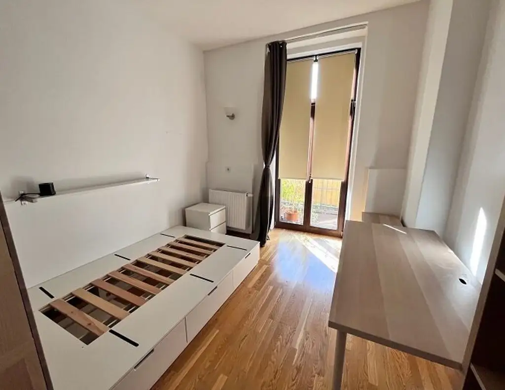 Graz-Nähe-Citypark: 1. MONAT MIETFREI! Preisgünstige, 1-Zimmer-Balkonwohnung in zentraler Lage!