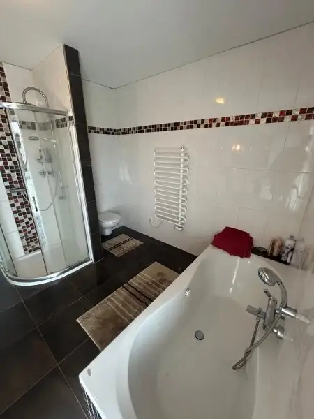Neuwertiges Traumhaus im Zentrum von Liebenfels: 3 Zimmer, Garten mit fixem Pool & Terrasse Carport  für 499.000 €!