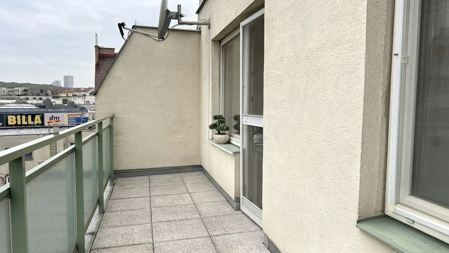 Terrasse(Boden KI bearbeitet)