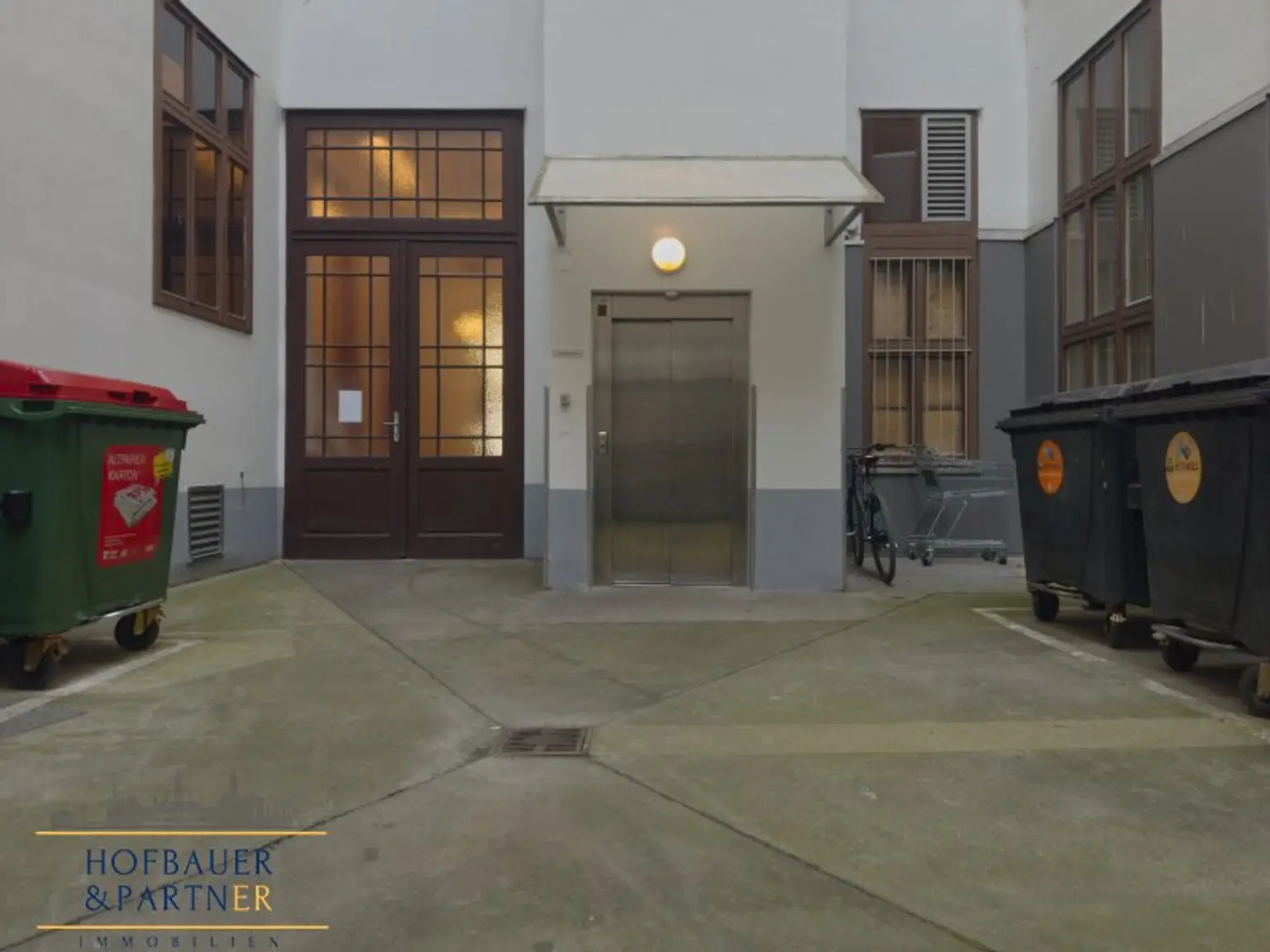 Exklusive Dachgeschoss-Maisonette mit Terrasse in bester Lage des 3. Bezirks