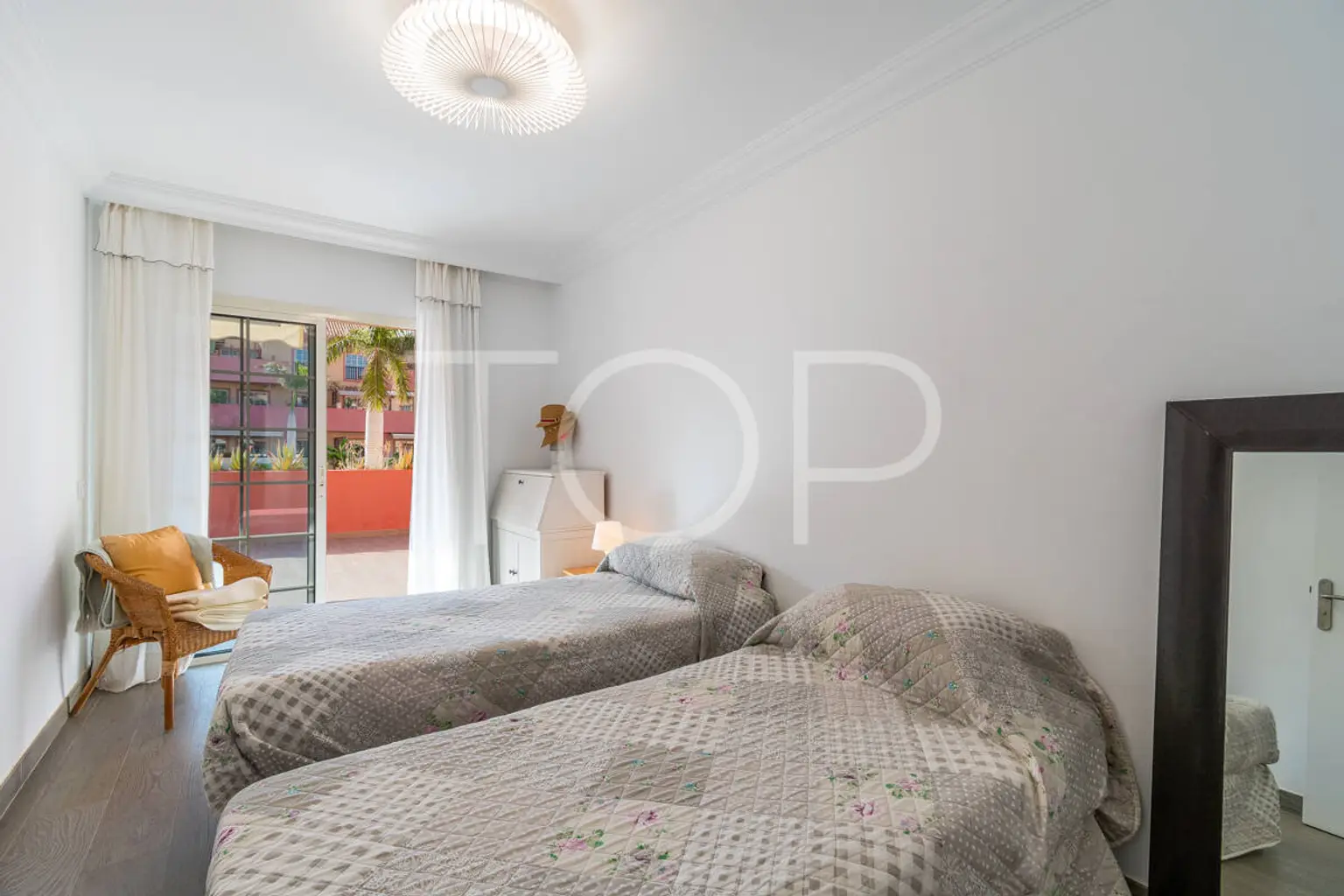 Apartment-El-Duque-xxx-Tenerife-11