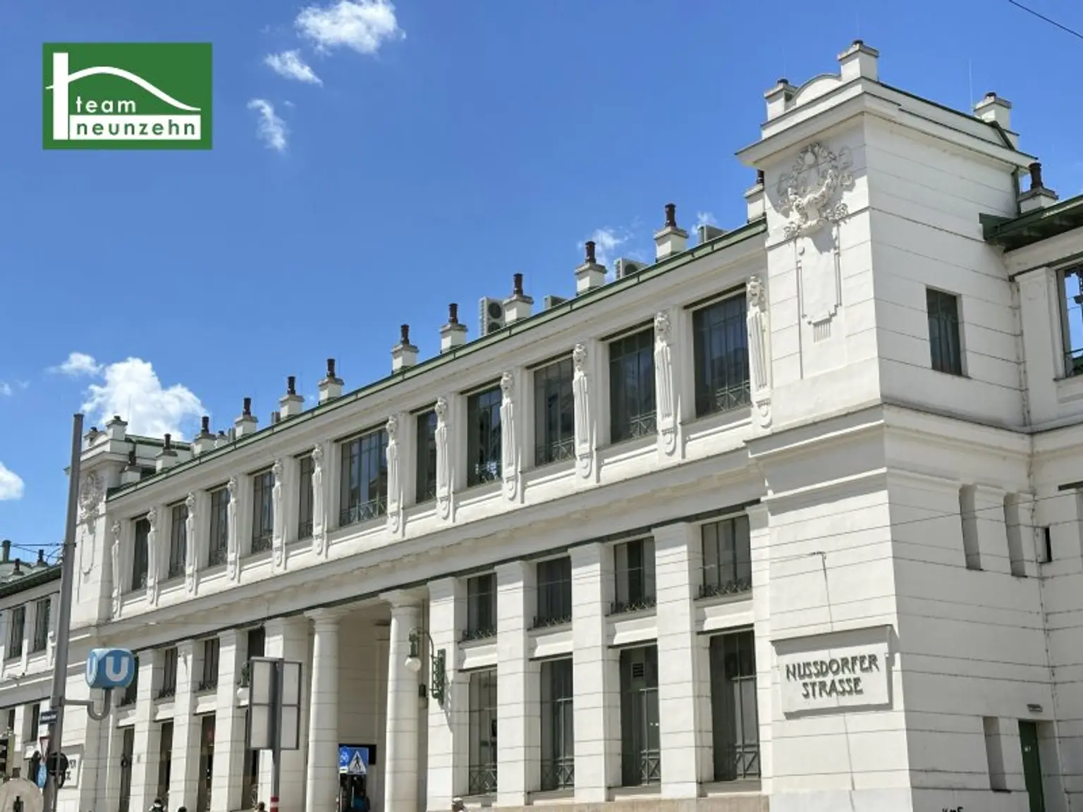 Stilvolle Dachgeschoss-Maisonette mit 3,5 Zimmern, riesiger Terrasse und WG-Eignung nahe U6 Nußdorfer Straße!