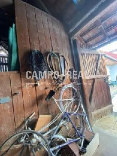CAMPO-BIETERVERFAHREN-BAUERNHAUS: großes Nutzungspotenzial im Ortsmitte