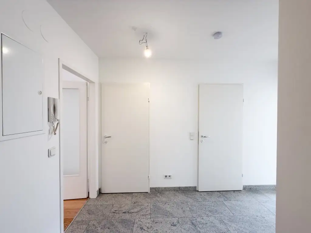 Attraktive 2-Zimmer Wohnung mit Loggia im 16.Bezirk - zu verkaufen!